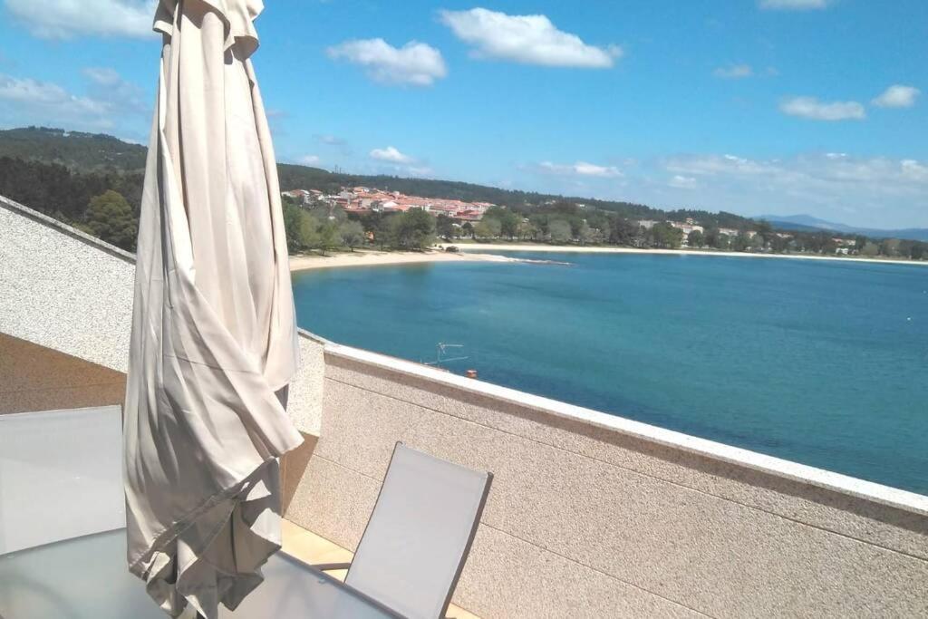 Impresionantes Vistas Al Mar Cerca De Santiago Lejlighed Boiro Eksteriør billede
